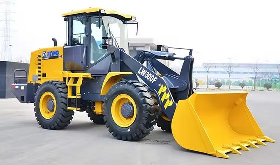 XCMG LW300KN 3ton Rc Wheel Loader Funzionamento regolare e veloce ciclo idraulico Tempo-aumento