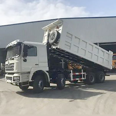 Shacman 8X4 Dump Trucks per macchine pesanti LHD Cargo Tank Dimensione 6800*2350*1600mm